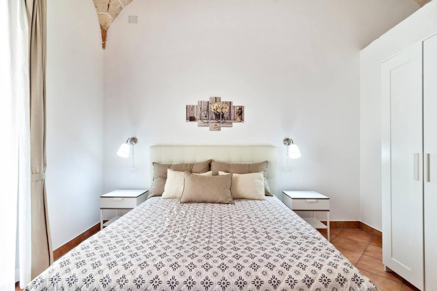 Bed and Breakfast La Dimora Dei Conti Collemeto Екстер'єр фото