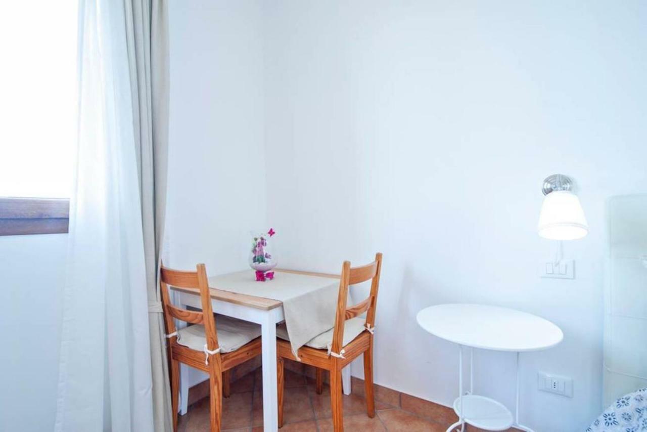 Bed and Breakfast La Dimora Dei Conti Collemeto Екстер'єр фото